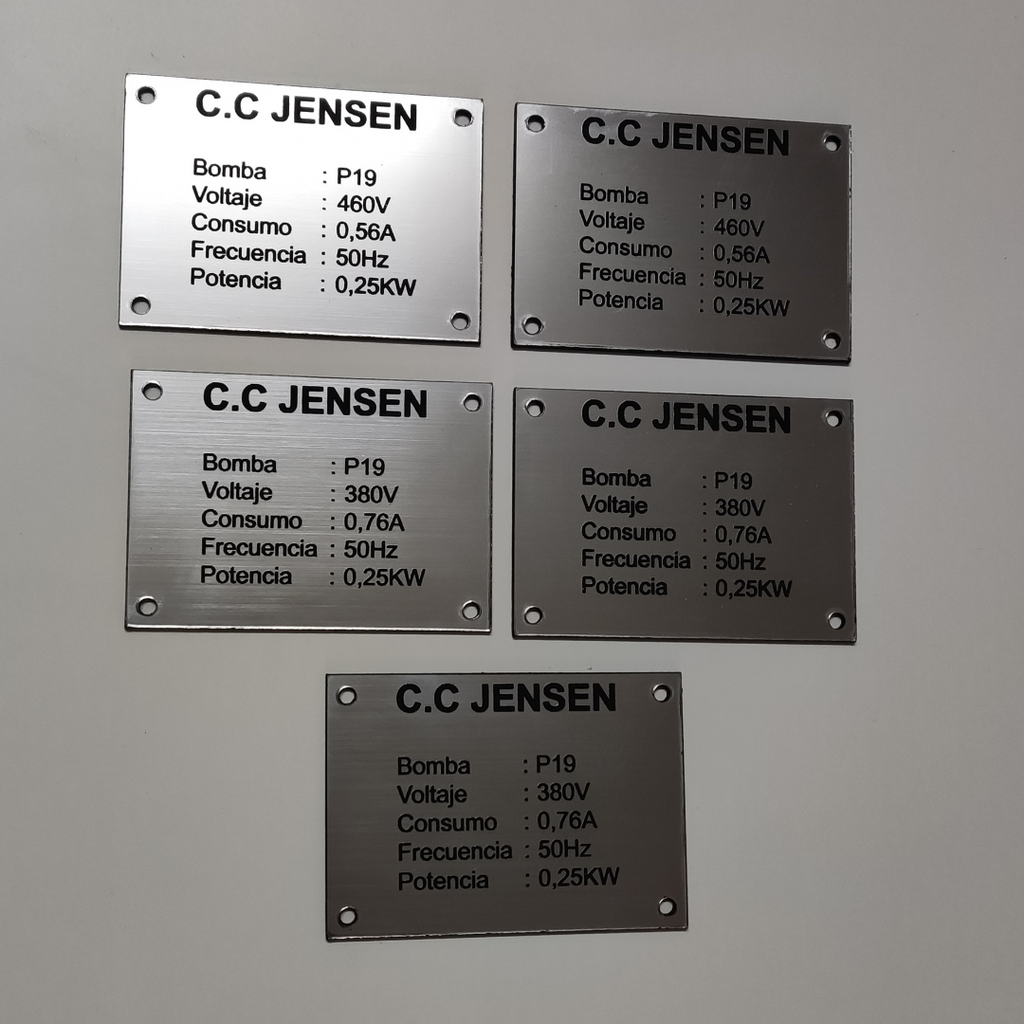 Placas de indentificación en Lamicoid